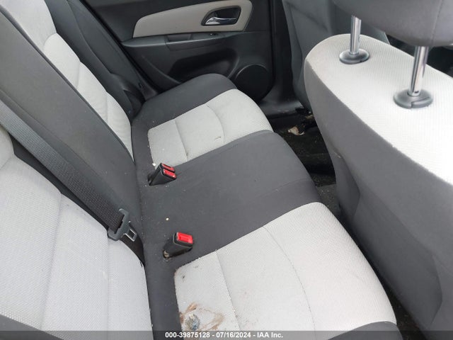 Chevrolet Cruze Ls Auto 2015 1G1PA5SG1F7182433 Image 8