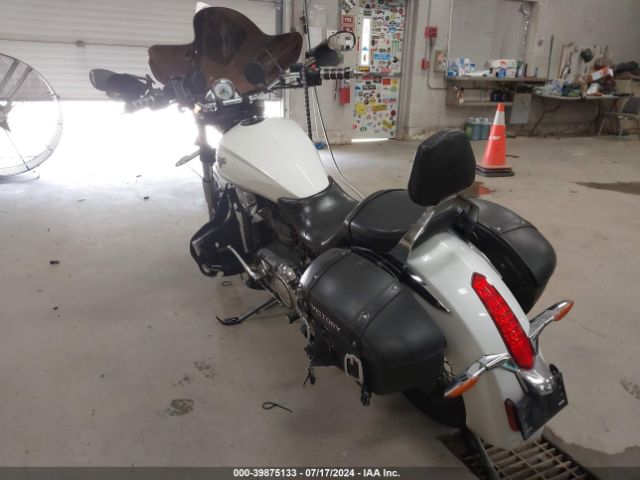 2013 VICTORY MOTORCYCLES BOARDWALK 5VPRB36N5D3025844 Photo 2