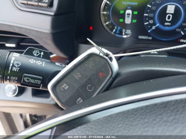 1GYS3BKJ0HR310264 Cadillac Escalade Luxury