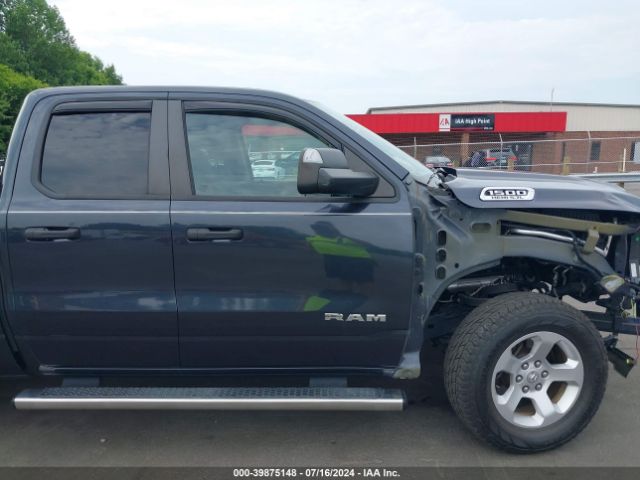 1C6RRECT9KN737923 RAM 1500 Tradesman Quad Cab 4x2 6'4 Box