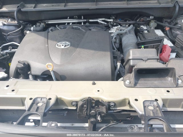 Toyota Highlander Xle 2022 5TDGZRBHXNS169023 Image 10