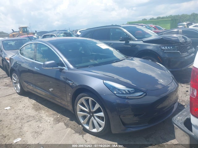 2019 TESLA MODEL 3 5YJ3E1EA1KF300768 Photo 0