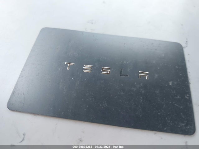 2019 TESLA MODEL 3 5YJ3E1EA1KF300768 Photo 10