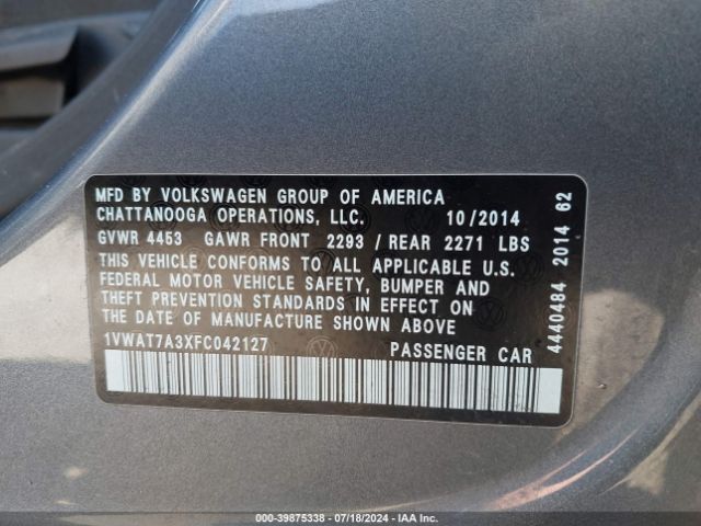 1VWAT7A3XFC042127 Volkswagen Passat 1.8t S