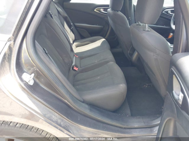 Chrysler 200 Limited 2015 1C3CCCAB9FN748364 Image 8