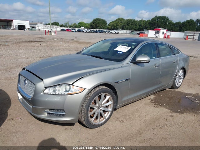 2011 JAGUAR XJ SAJWA1CB7BLV21942 Photo 1