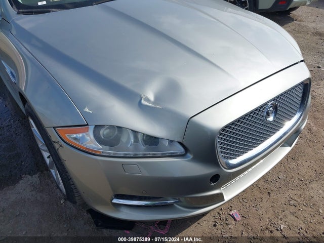 2011 JAGUAR XJ SAJWA1CB7BLV21942 Photo 5