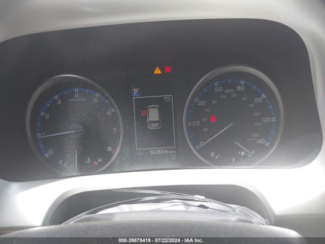 Toyota RAV4 LE 2018 2T3ZFREV6JW516780 Image 7