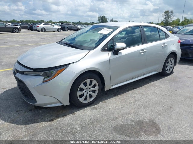 Toyota COROLLA LE 2021 5YFEPMAE8MP258006 Image 2