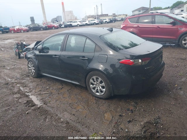 Toyota COROLLA LE 2021 5YFEPMAE3MP160338 Image 3