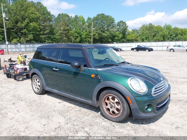 2013 MINI CLUBMAN WMWZF3C58DT489800 Photo 0