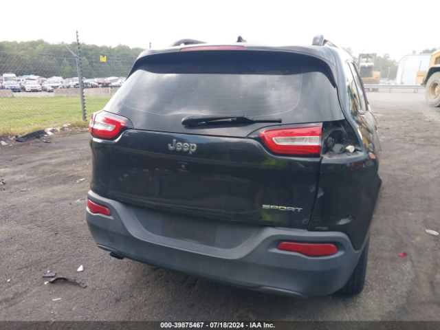 1C4PJLAB0FW731076 Jeep Cherokee Sport