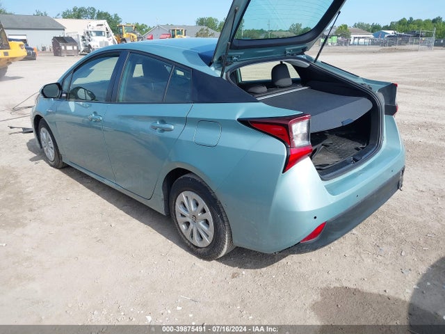 Toyota Prius Le 2019 JTDKARFU6K3084413 Image 3