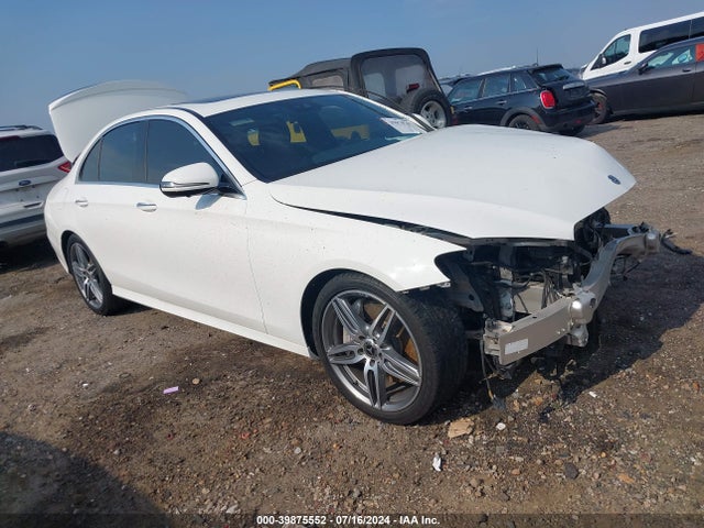 2019 WDDZF4JB9KA505809 головне зображення