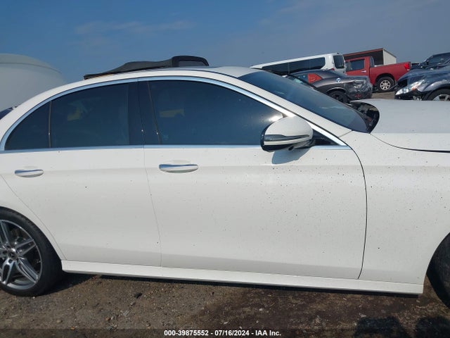 Mercedes-Benz E 300 2019 WDDZF4JB9KA505809 Image 14