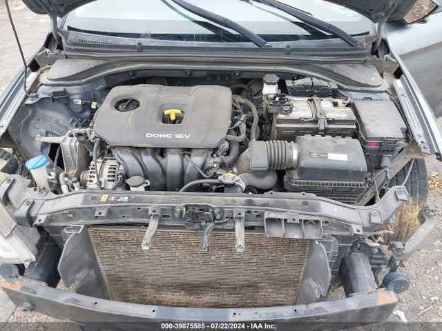 Hyundai ELANTRA SE 2017 KMHD74LF6HU154331 Image 10