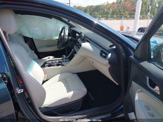 Genesis G70 2.5t Awd 2024 KMTG34SC9RU143511 Image 5