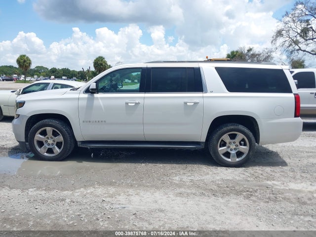 Chevrolet Suburban Lt 2018 1GNSCHKC7JR132005 Image 14