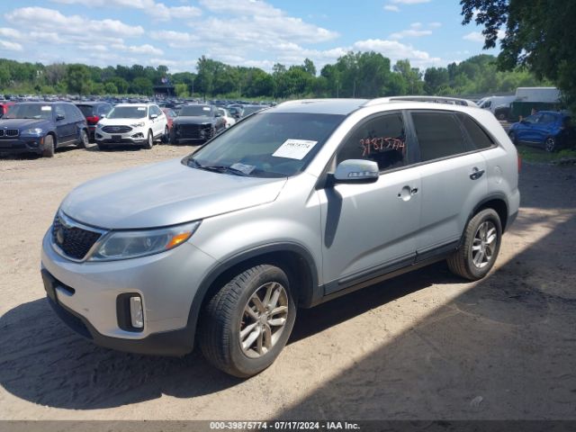 5XYKT3A62FG632411 KIA SORENTO LX