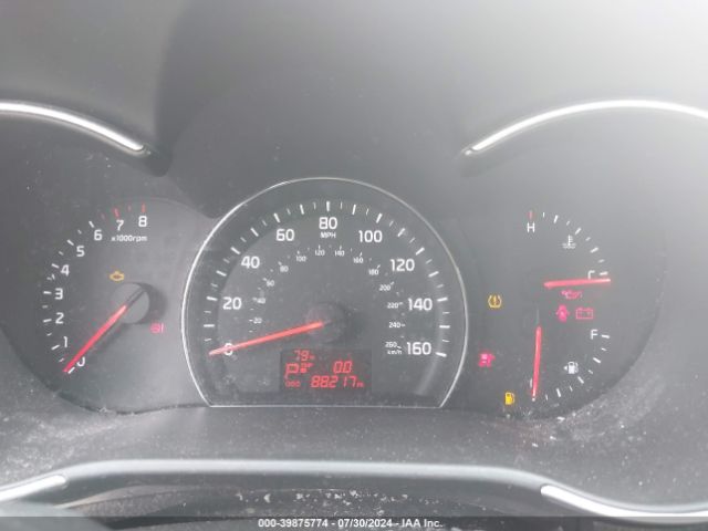 5XYKT3A62FG632411 KIA SORENTO LX