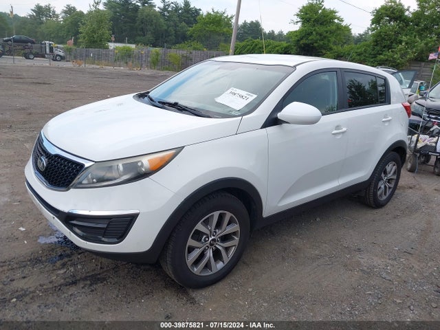 KIA Sportage Lx 2015 KNDPB3AC5F7785201 Image 2