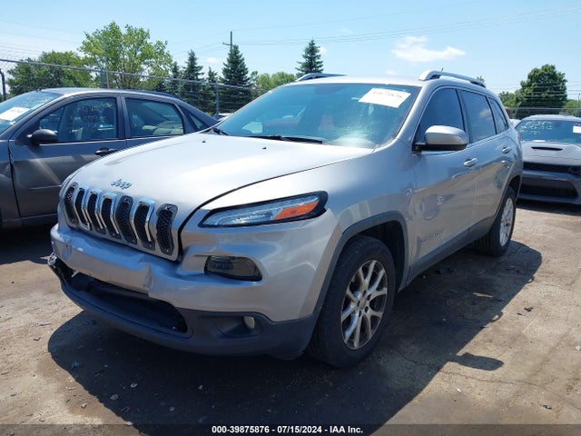 Jeep Cherokee Latitude 2015 1C4PJLCS7FW516212 Image 2