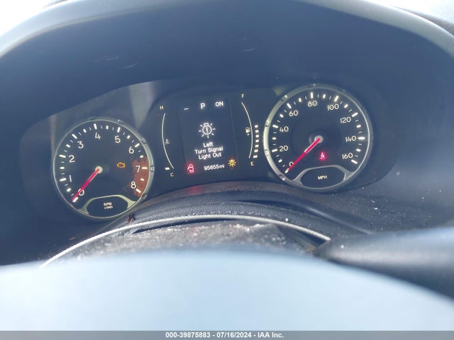 ZACCJAAT5GPD30164 Jeep Renegade Sport