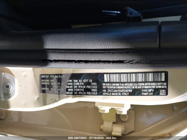 ZACCJAAT5GPD30164 Jeep Renegade Sport