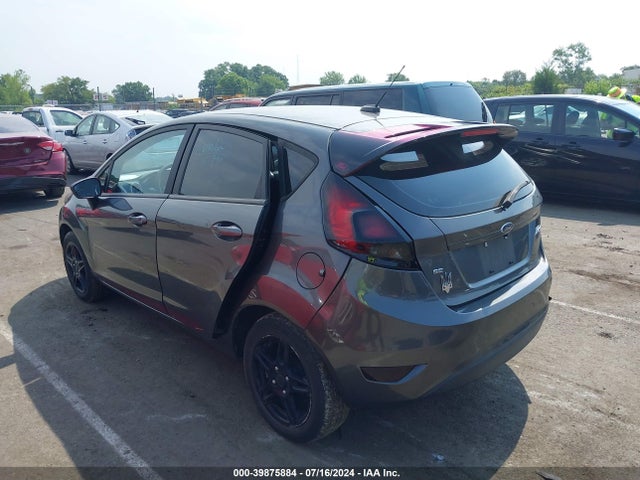 Ford FIESTA SE 2018 3FADP4EJ0JM140558 Image 3
