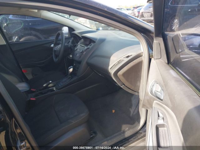 1FADP3F29GL241920 Ford FOCUS SE