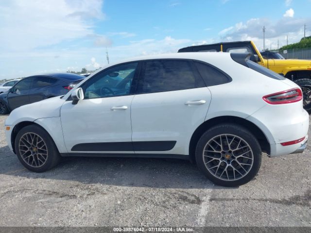 WP1AA2A5XJLB22855 Porsche Macan Sport Edition