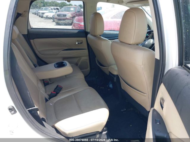 JA4AD3A32GZ019636 Mitsubishi Outlander Sel