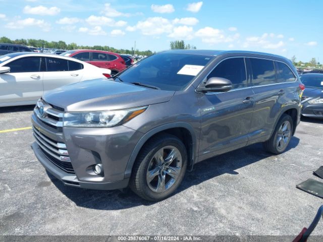 5TDDGRFH9JS044110 Toyota Highlander Hybrid Limited Platinum