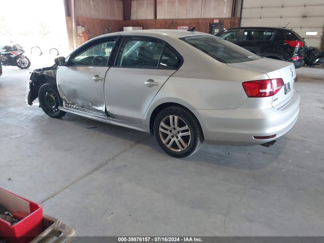 3VW2K7AJ3FM221243 Volkswagen Jetta 2.0l S