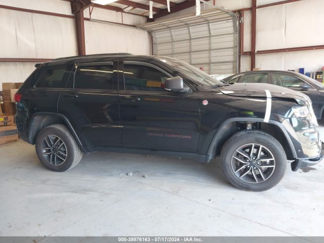 1C4RJFLG0KC528218 Jeep Grand Cherokee Trailhawk 4x4