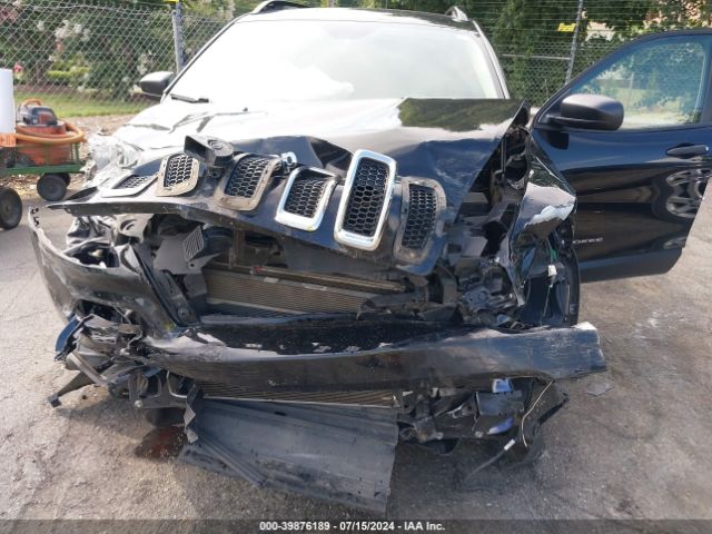 1C4PJLAB4HW652819 Jeep Cherokee Sport Fwd