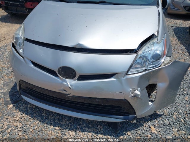 Toyota Prius Two 2015 JTDKN3DU0F1906211 Image 6