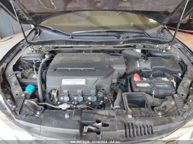 1HGCR3F91HA037561 Honda Accord Touring V6