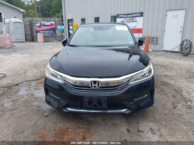 1HGCR3F91HA037561 Honda Accord Touring V6