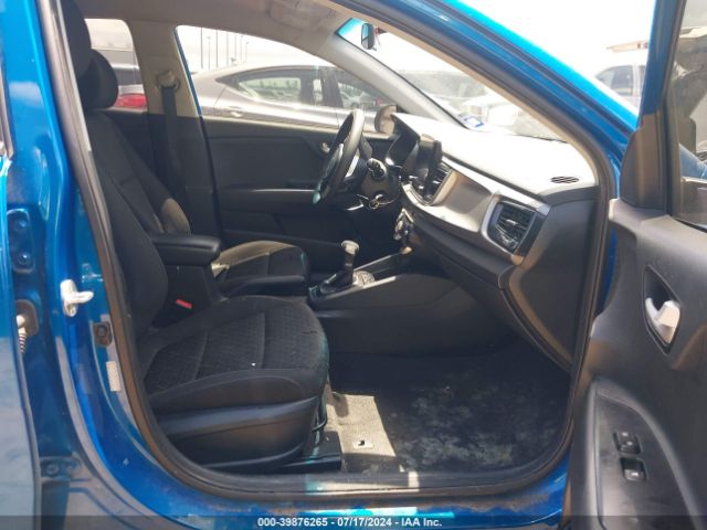 3KPA24AD8ME393301 KIA RIO S