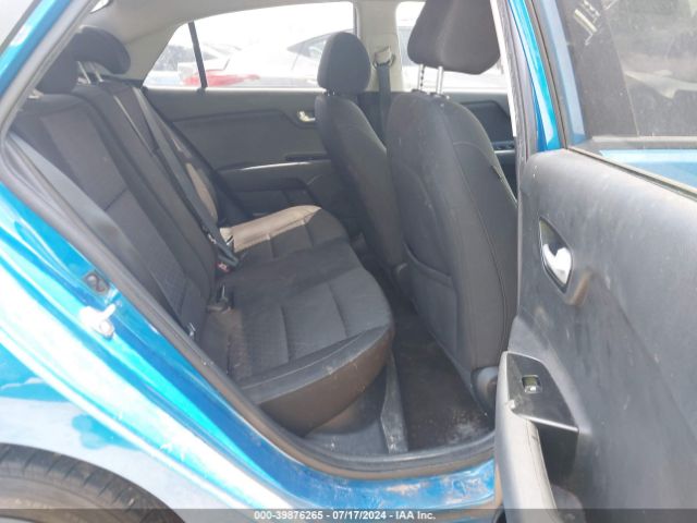 3KPA24AD8ME393301 KIA RIO S