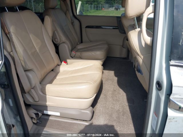 KNDMH4C71E6546305 KIA SEDONA EX