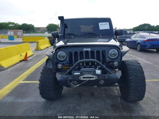 1C4BJWFG0GL216257 Jeep Wrangler Unlimited Rubicon