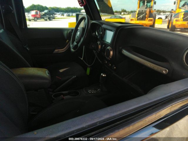1C4BJWFG0GL216257 Jeep Wrangler Unlimited Rubicon