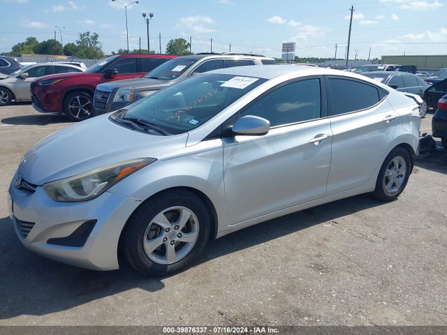 Hyundai ELANTRA SE 2015 KMHDH4AE6FU326927 Image 2