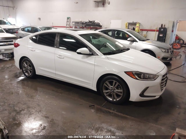 2017 5NPD84LF1HH151297 main image