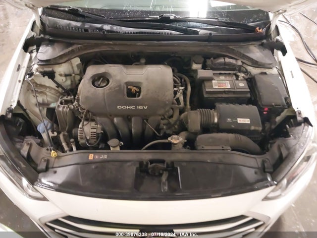 Hyundai Elantra Value Edition 2017 5NPD84LF1HH151297 Image 10