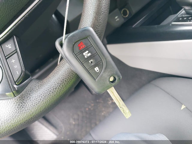 Toyota CAMRY LE 2018 4T1B11HK3JU015423 Image 11
