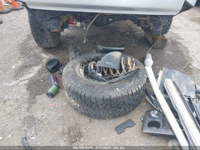 Toyota 4RUNNER SR5 2019 JTEBU5JR6K5688708 Image 12