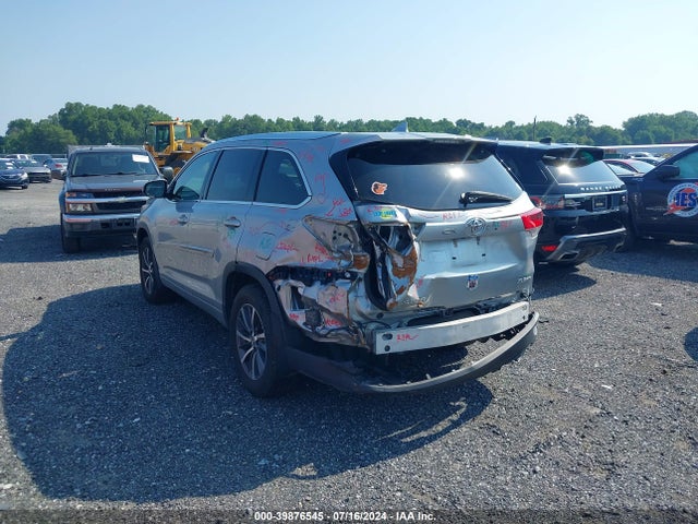 Toyota Highlander Xle 2017 5TDJZRFH4HS430084 Image 3